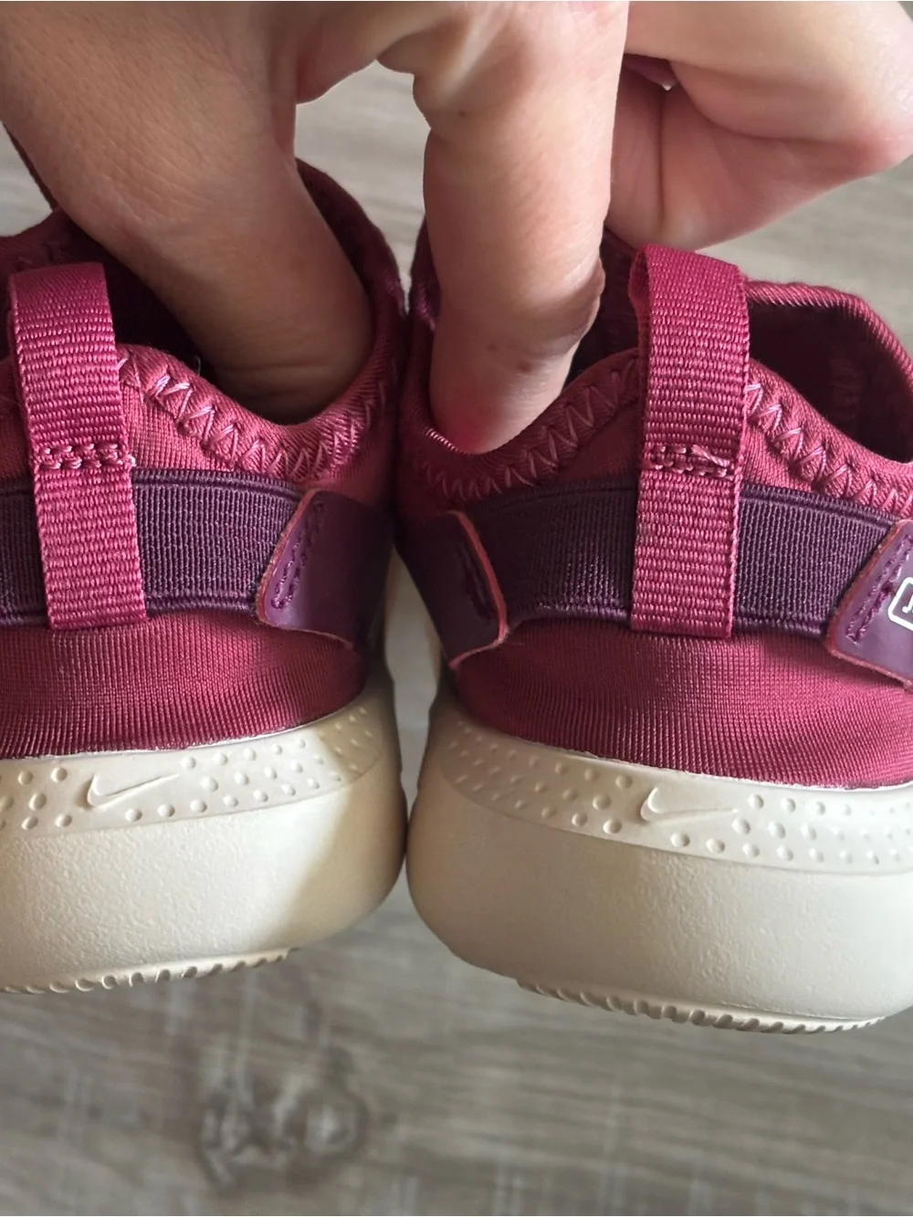 Nike Girls Kids' Slip-On Athletic Shoes - Magenta/Pink Flex runner
